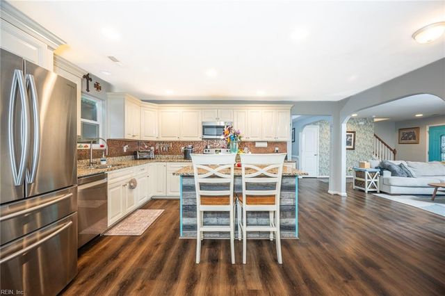 8008 Merritt ST, Norfolk, VA 23518