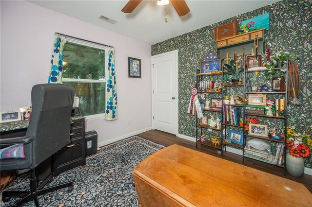 8008 Merritt ST, Norfolk, VA 23518