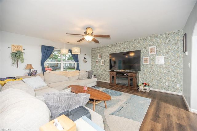 8008 Merritt ST, Norfolk, VA 23518