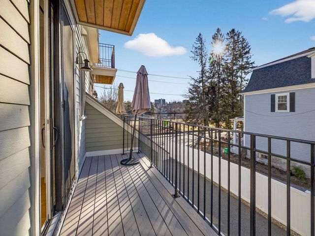 213 Lamartine St 213A, Boston, MA 02130