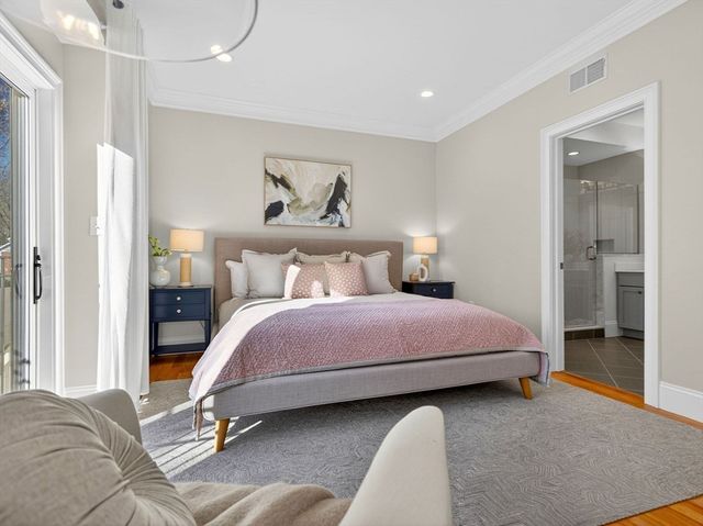 213 Lamartine St 213A, Boston, MA 02130