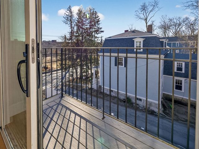 213 Lamartine St 213A, Boston, MA 02130