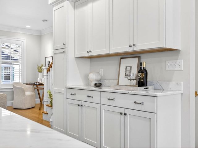 213 Lamartine St 213A, Boston, MA 02130