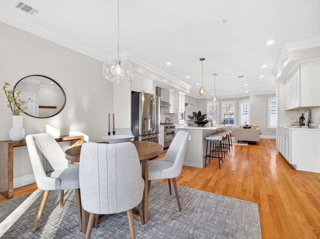 213 Lamartine St 213A, Boston, MA 02130