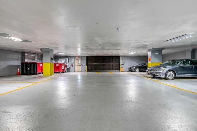 446 Belgrade Ave 208, Boston, MA 02132