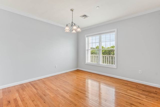 446 Belgrade Ave 208, Boston, MA 02132