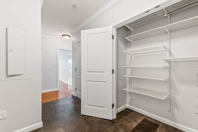 446 Belgrade Ave 208, Boston, MA 02132