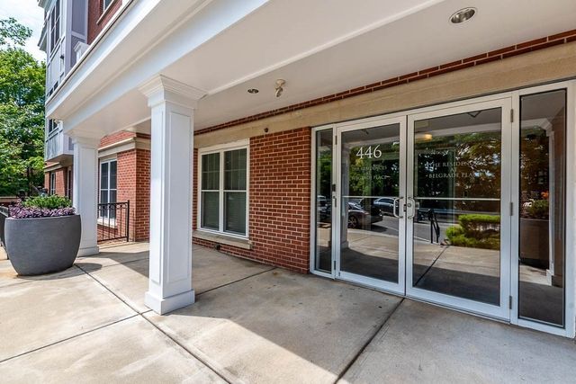 446 Belgrade Ave 208, Boston, MA 02132