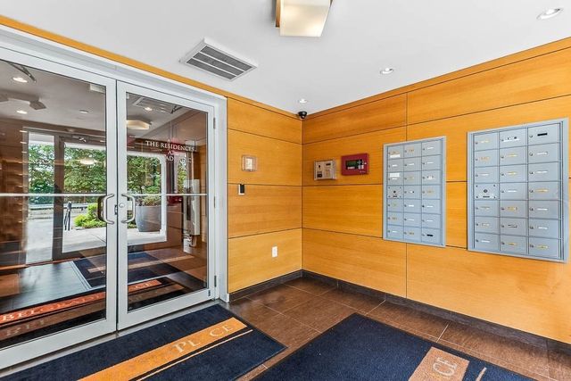 446 Belgrade Ave 208, Boston, MA 02132