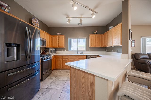 6313 Sandy Ridge Street 101, North Las Vegas, NV 89081