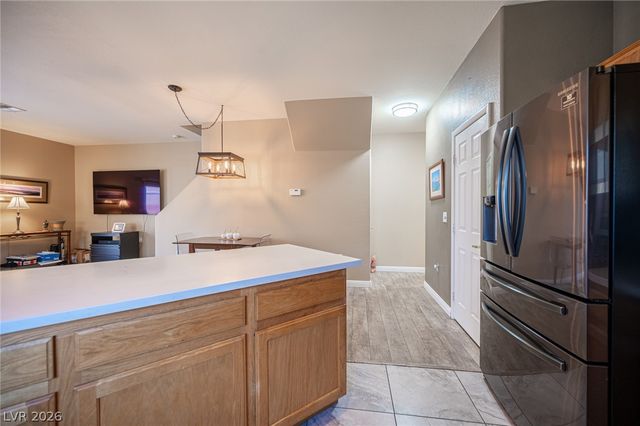 6313 Sandy Ridge Street 101, North Las Vegas, NV 89081