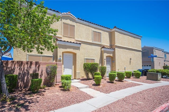 6313 Sandy Ridge Street 101, North Las Vegas, NV 89081