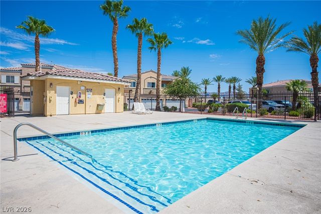 6313 Sandy Ridge Street 101, North Las Vegas, NV 89081