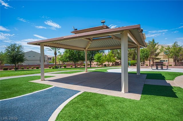 6313 Sandy Ridge Street 101, North Las Vegas, NV 89081