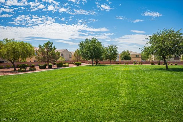 6313 Sandy Ridge Street 101, North Las Vegas, NV 89081