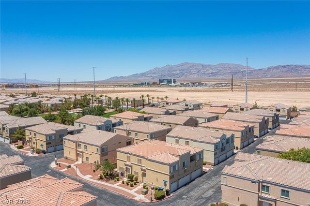 6313 Sandy Ridge Street 101, North Las Vegas, NV 89081