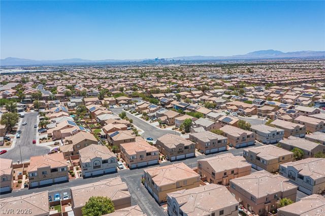 6313 Sandy Ridge Street 101, North Las Vegas, NV 89081
