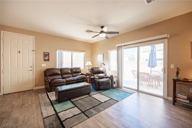 6313 Sandy Ridge Street 101, North Las Vegas, NV 89081