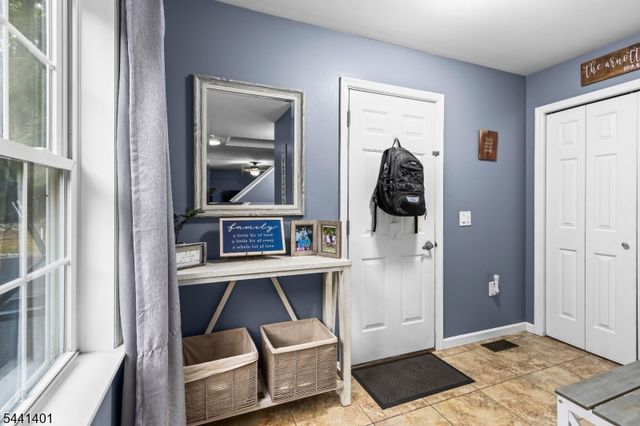 13 Cranberry Ledge Rd, Byram Twp., NJ 07821