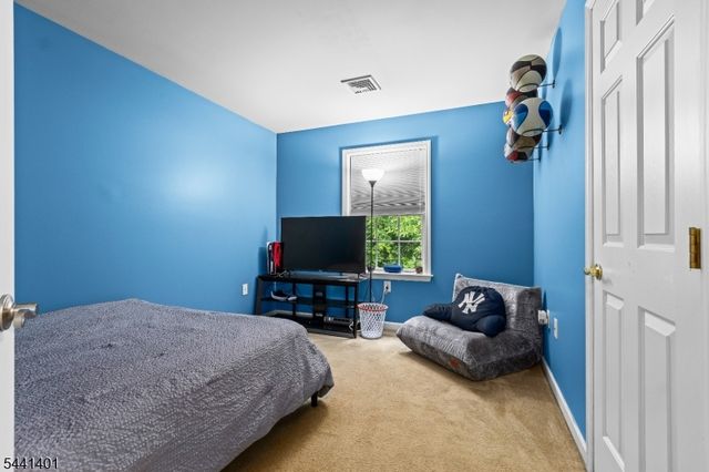 13 Cranberry Ledge Rd, Byram Twp., NJ 07821