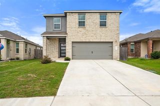 105 Canley LOOP, Hutto, TX 78634