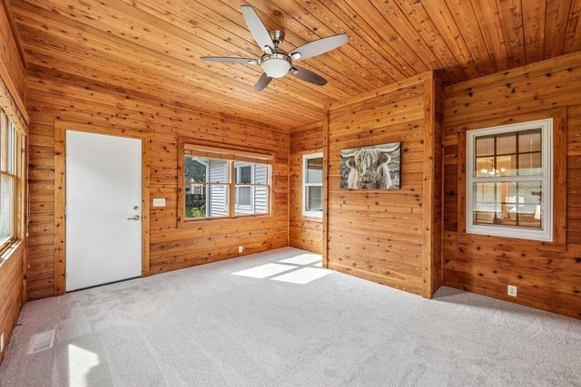 1148 Bluebird Trail, Waunakee, WI 53597