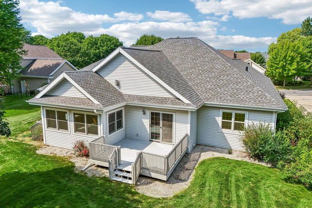 1148 Bluebird Trail, Waunakee, WI 53597