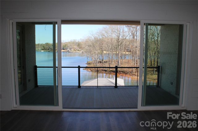 506 Joslin Pointe Lane, Rock Hill, SC 29732