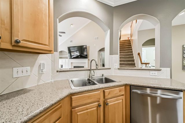 19914 Texas Laurel Trail, Humble, TX 77346