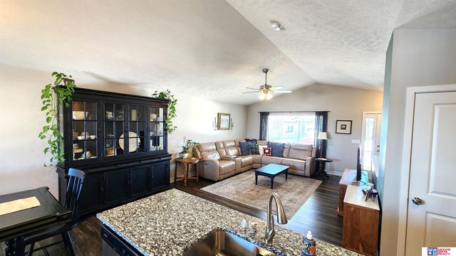 4246 W Rebecca Lane, Lincoln, NE 68528