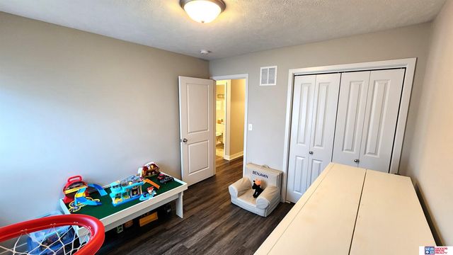 4246 W Rebecca Lane, Lincoln, NE 68528