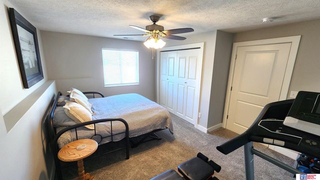 4246 W Rebecca Lane, Lincoln, NE 68528