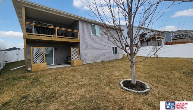 4246 W Rebecca Lane, Lincoln, NE 68528