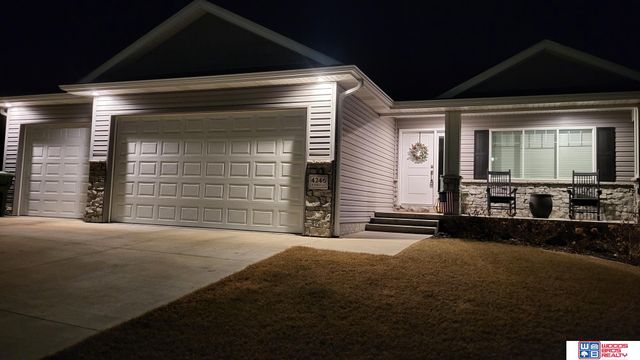 4246 W Rebecca Lane, Lincoln, NE 68528