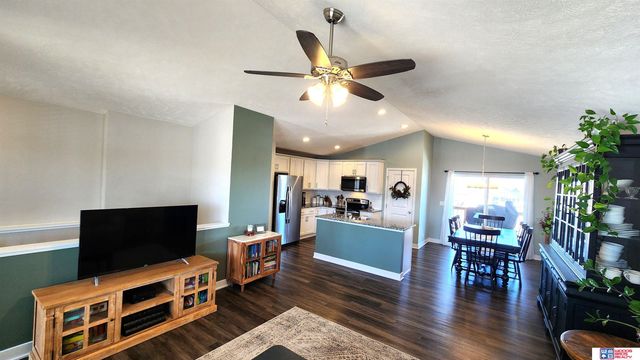 4246 W Rebecca Lane, Lincoln, NE 68528