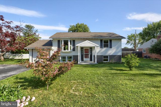 1507 HEMLOCK AVENUE, Carlisle, PA 17013