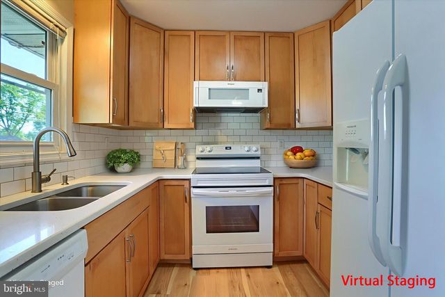1507 HEMLOCK AVENUE, Carlisle, PA 17013