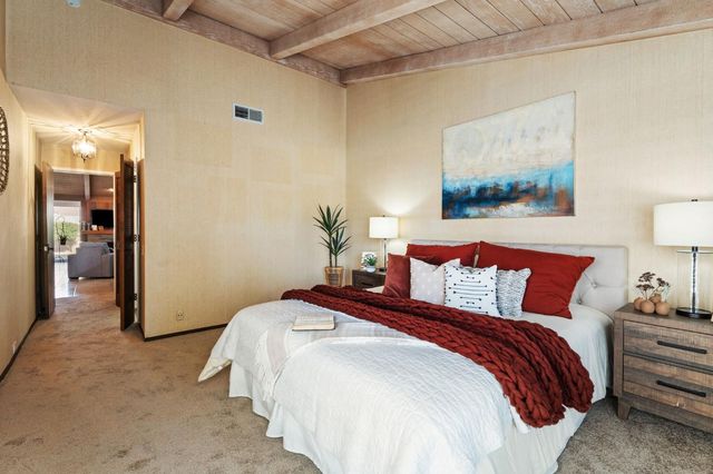 8035 Kingswood Dr, Citrus Heights, CA 95610