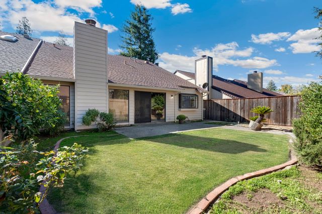 8035 Kingswood Dr, Citrus Heights, CA 95610