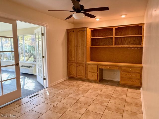 120 Woodcrest Dr, Marietta, OH 45750