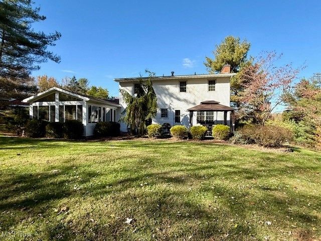 120 Woodcrest Dr, Marietta, OH 45750