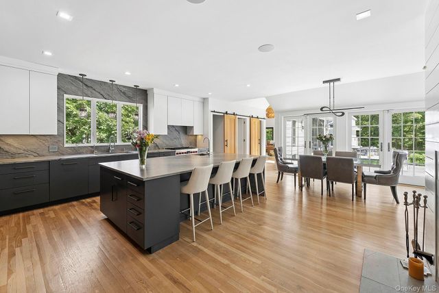 1 Fox Crossing, Sag Harbor, NY 11963