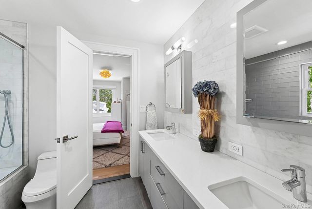 1 Fox Crossing, Sag Harbor, NY 11963