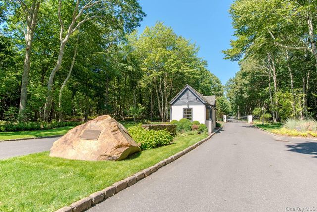 1 Fox Crossing, Sag Harbor, NY 11963