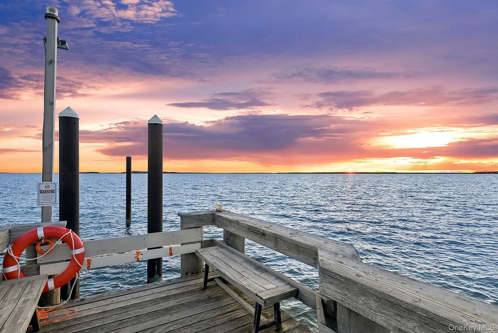 1 Fox Crossing, Sag Harbor, NY 11963