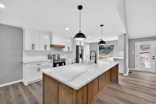 13224 Pompano Drive, Little Rock, AR 72211