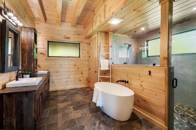 145 Hanson Drive, Moultonborough, NH 03254