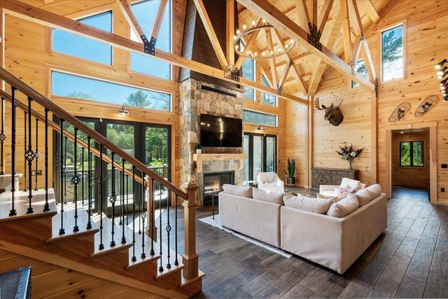 145 Hanson Drive, Moultonborough, NH 03254