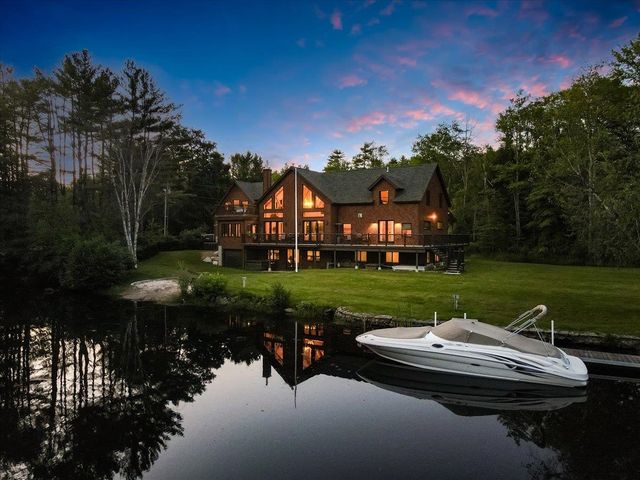 145 Hanson Drive, Moultonborough, NH 03254