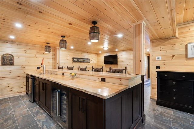 145 Hanson Drive, Moultonborough, NH 03254